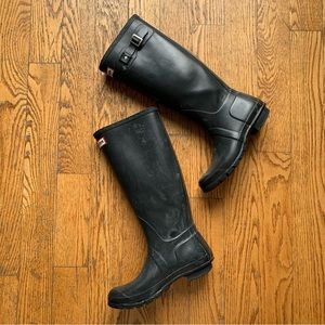 TALL BLACK HUNTER RAIN BOOTS 7W